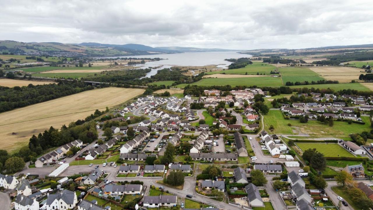 Luxury Cottage With Mountain View'S Cononbridge Eksteriør bilde