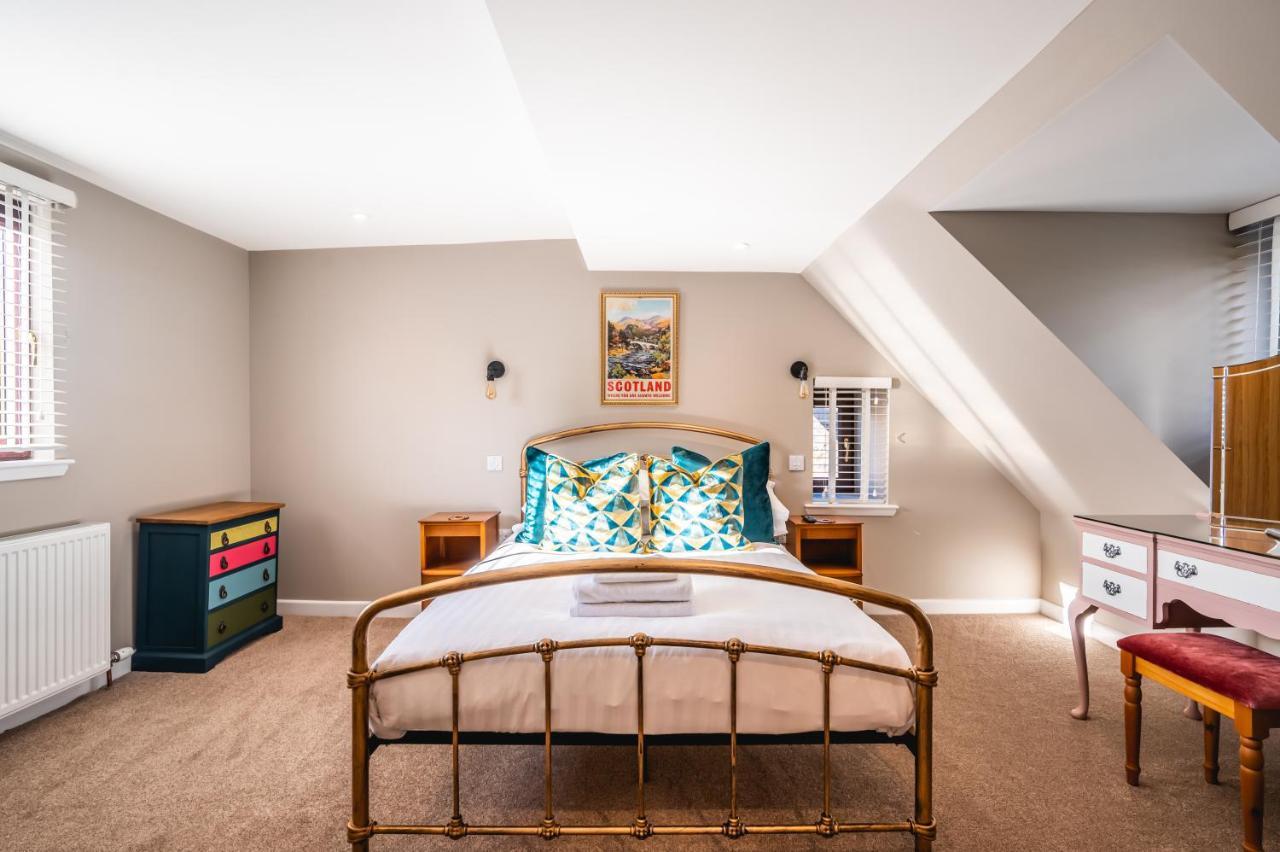 Luxury Cottage With Mountain View'S Cononbridge Eksteriør bilde