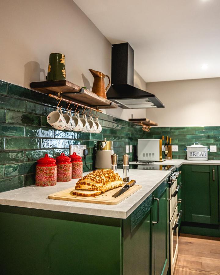 Luxury Cottage With Mountain View'S Cononbridge Eksteriør bilde